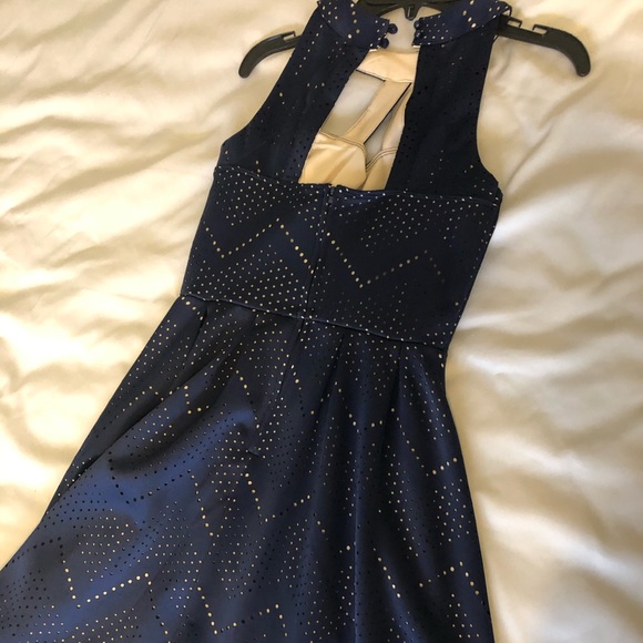 halter dress - Picture 2 of 2
